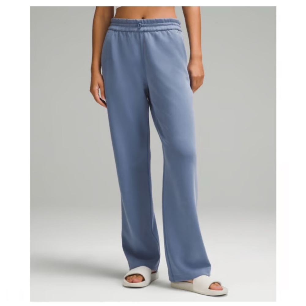 Lululemon Softsreme High Rise Pant in Oasis Blue